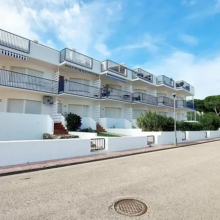 Acogedor Con Terraza A Un Paso De La Playa En - Es-170-26